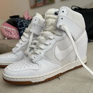 Nike Women’s sz 7.5 white mesh Sky Hi hidden heel wedge